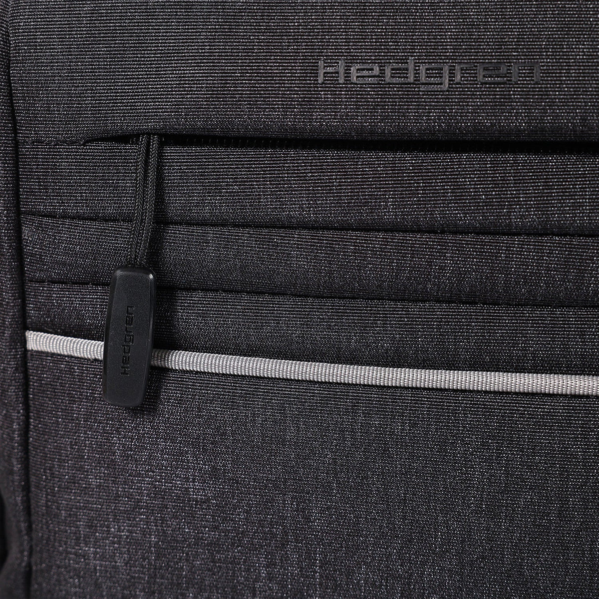 Hedgren Contour Vertical Crossover Bag